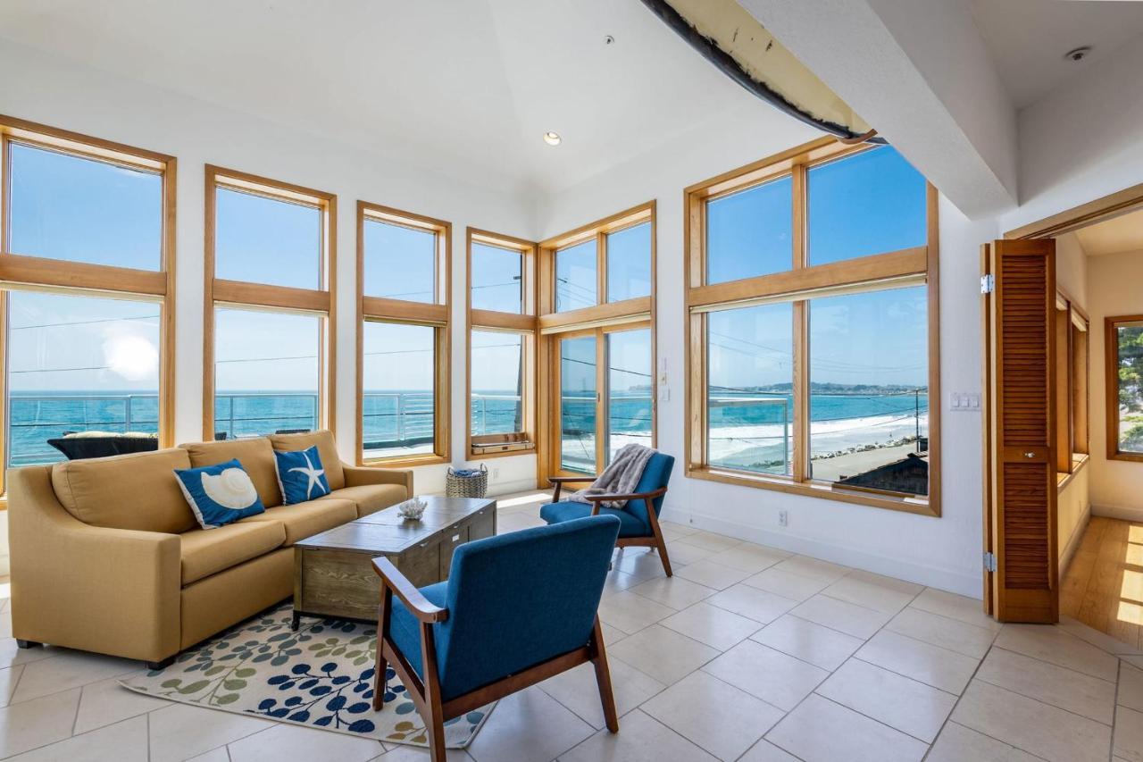 Luxury Beachfront Penthouse Walk To The Beach Restaurants Entertainment هالف موون باي، سان ماتيو، كاليفورنيا المظهر الخارجي الصورة